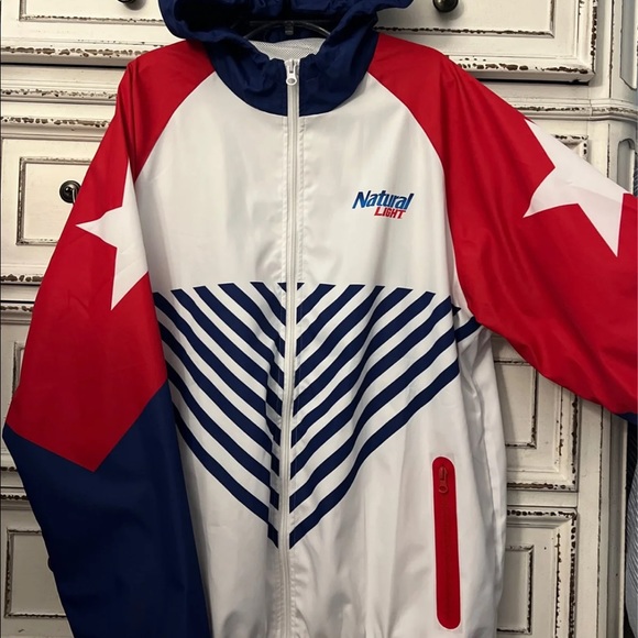 ❤️🤍💙 Men’s Windbreaker Size L Super nice in like new condition - Picture 10 of 14
